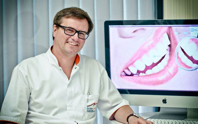 dr n. med. Mariusz Duda